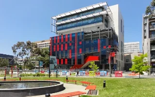 Swinburne University of Technology